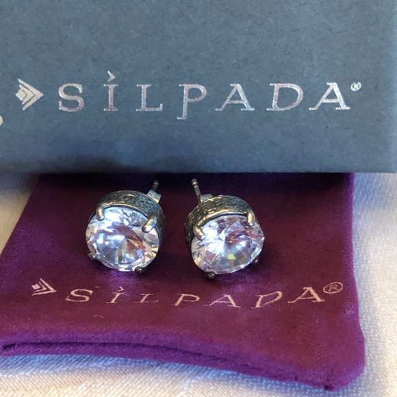 Silpada P2381 Crown Jewel Cubic Zirconia Earrings - Picture 8 of 16